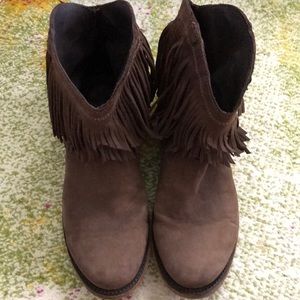 LIBERTY BLACK leather 🥾fringe boots